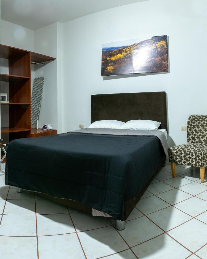 Hospedaje Gran Imperial Tumbes Extérieur photo